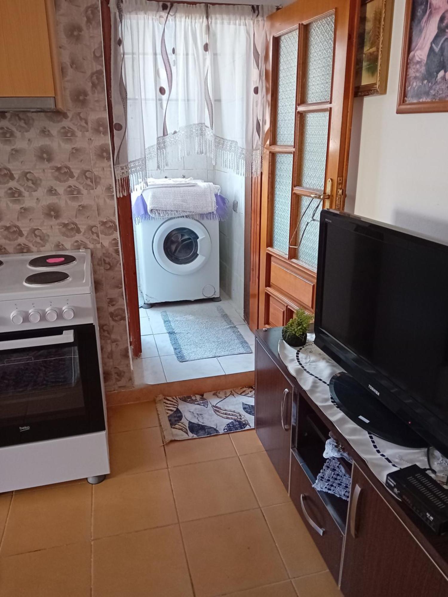 Olivia Guesthouse ジロカストラ エクステリア 写真